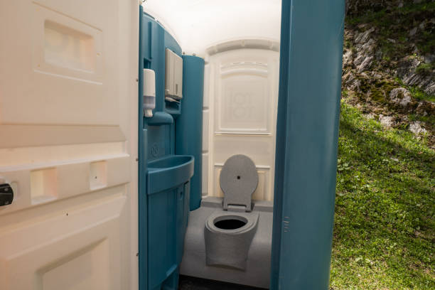 Portable Toilet Options We Offer in New Lexington, OH